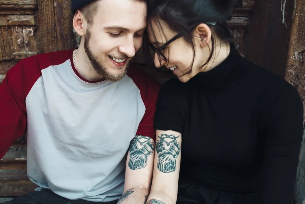 amor-tatuajes-de-parejas