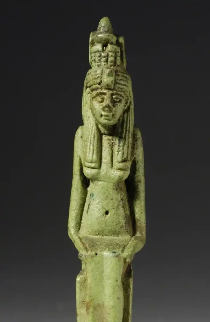 hatmehyt-diosas-egipcias