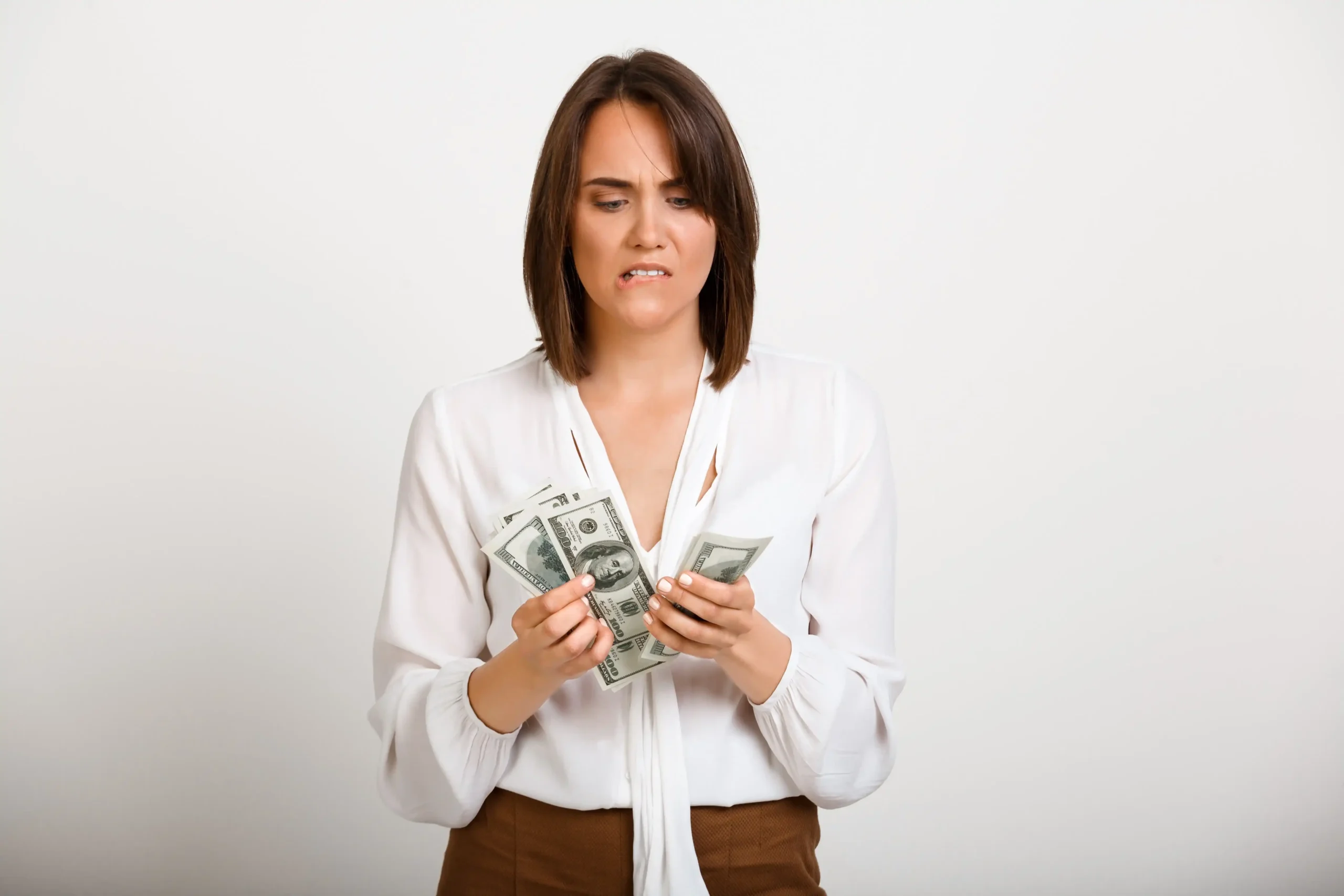 Chrometophobia: How to Heal Your Fear of Money and Live in Peace